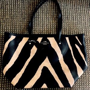 COACH Hand Bag Women’s Zebra Print - Preowned but in great condition